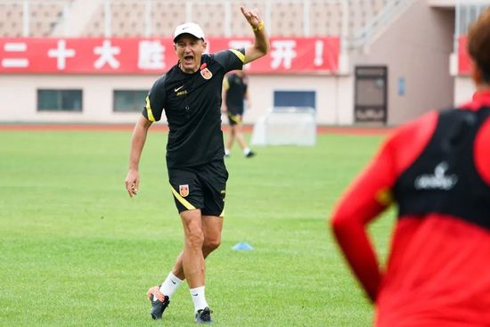 回归家族的小姐